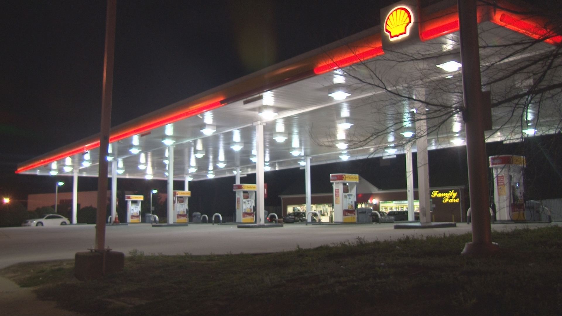 Police Find Shooting Victim At Greensboro Gas Station | Wfmynews2.com