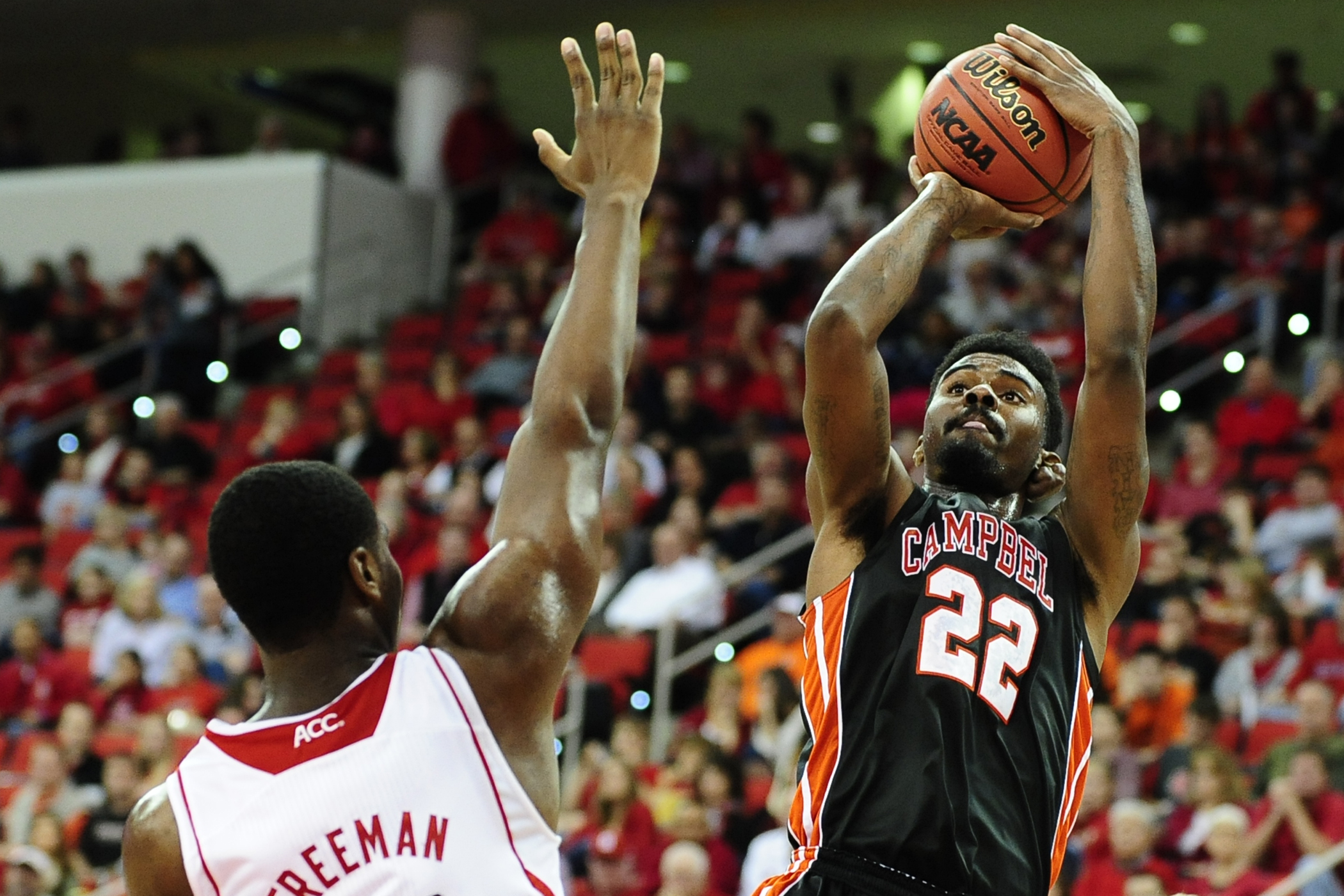 Forward Darius Leonard Signs With Wake Forest