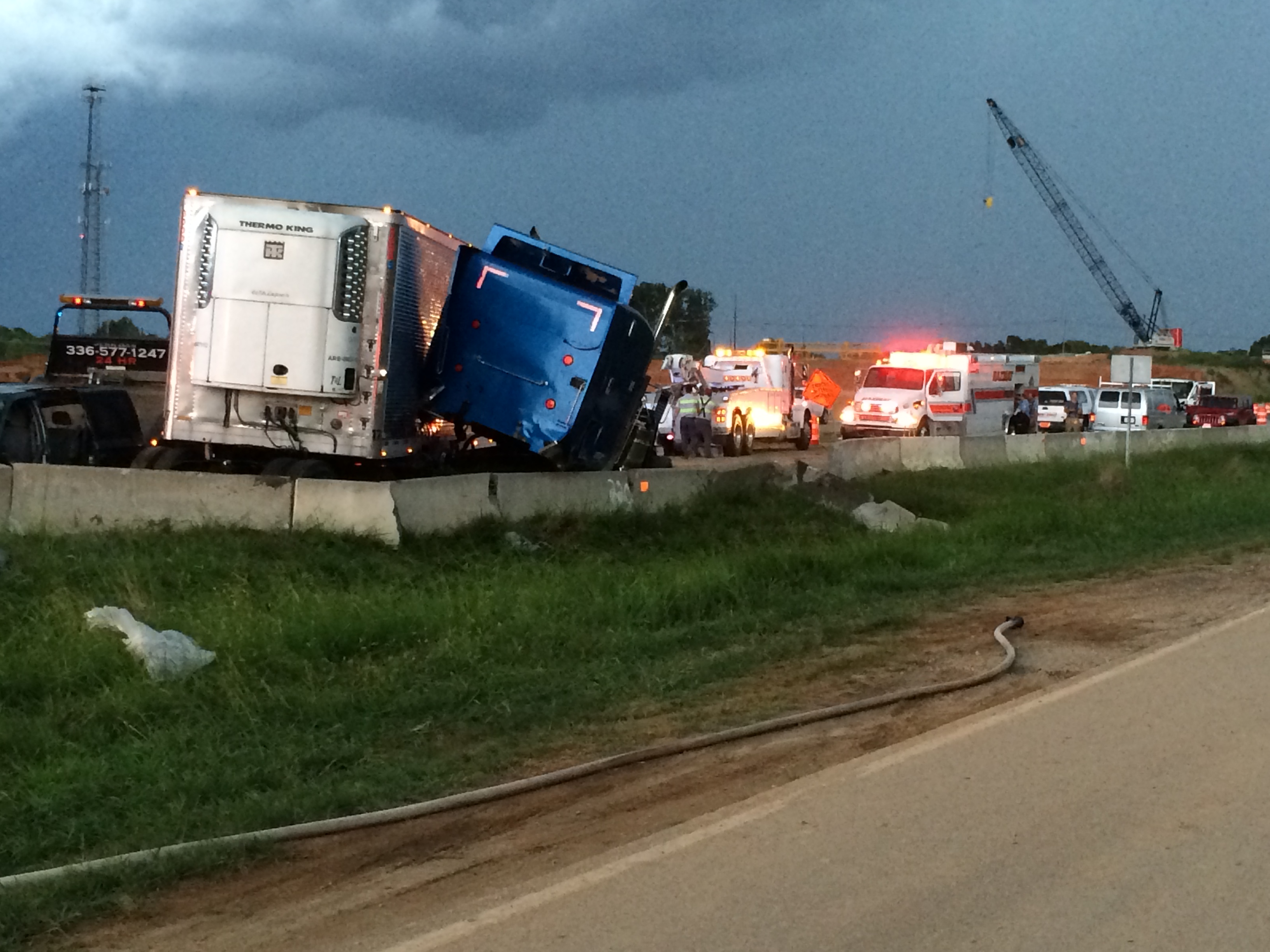 3 Hurt In Accident Involving Tractor-Trailer In Greensboro | Wfmynews2.com