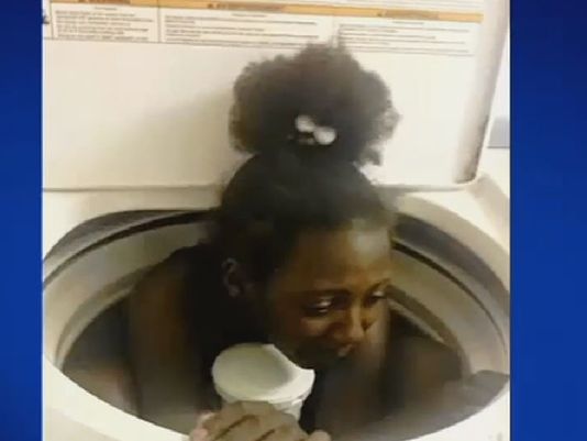 Girl Falls Into Washing Machine Gets Stuck Wfmynews Com