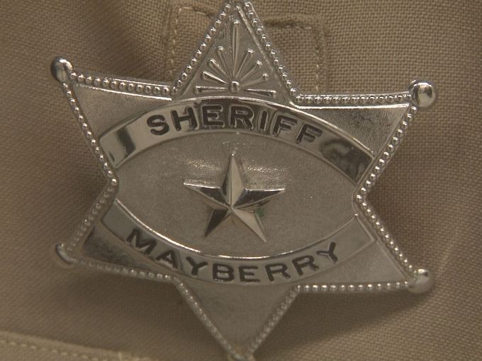 Mayberry 'Badge Flight' Brings In 2016 in Mt. Airy