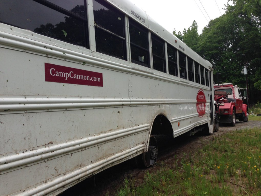Man Driving Stolen School Bus Leads Police On Chase | wfmynews2.com