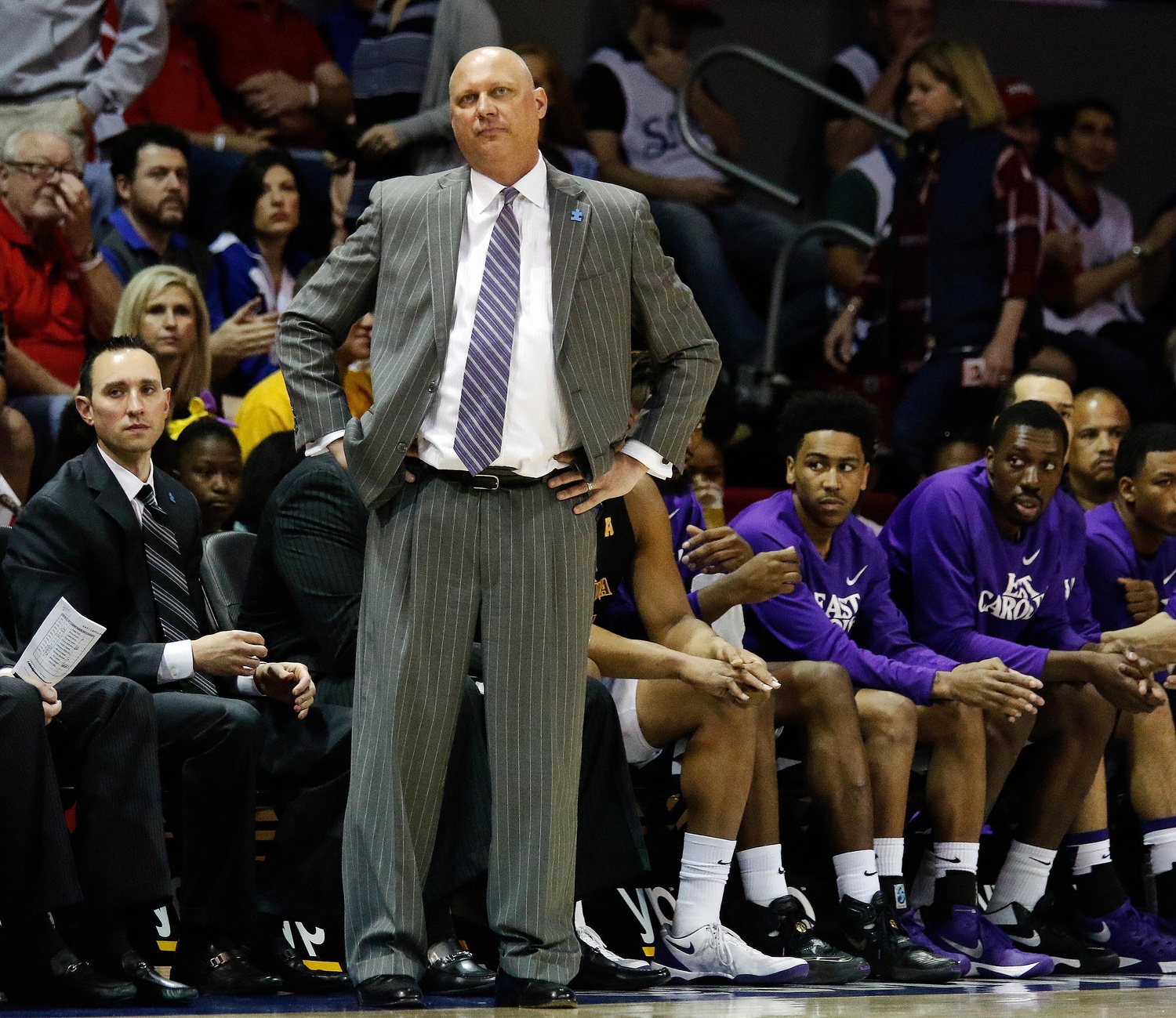 ecu-head-coach-jeff-lebo-resigns-wfmynews2