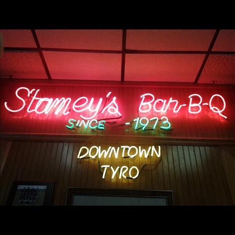 Still Smoking! Stamey's Barbecue Turns 40 | wfmynews2.com