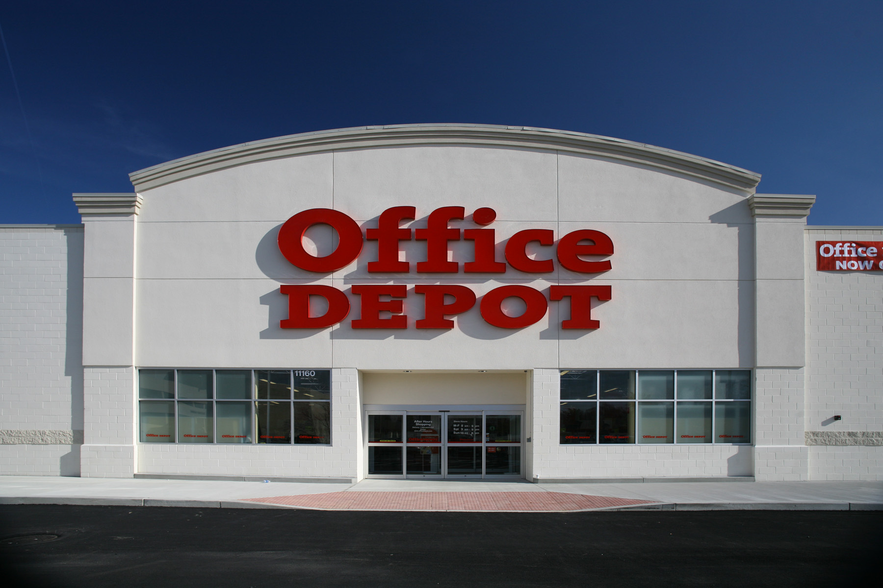 Office Depot To Close at Least 400 Stores 