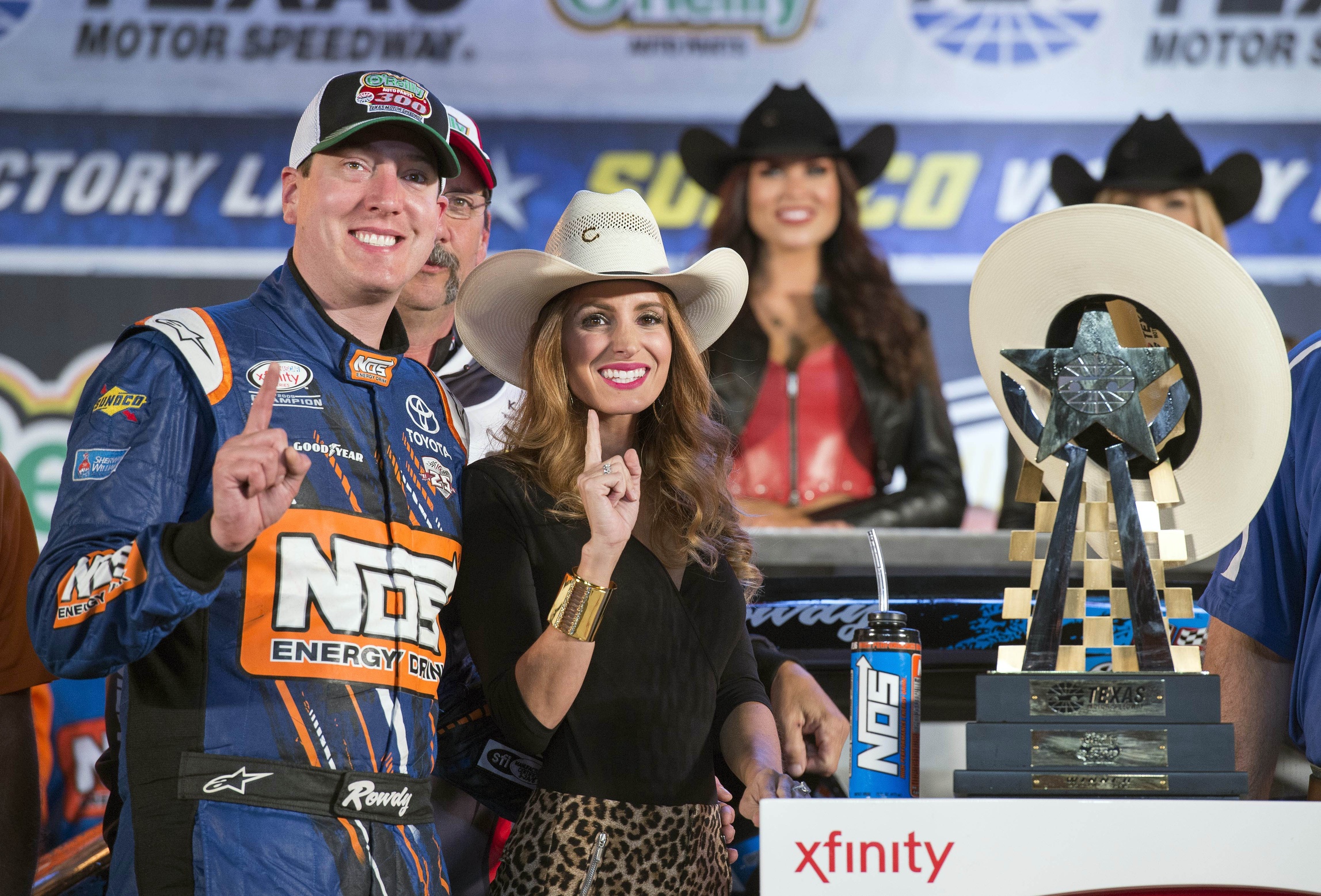 Kyle Busch Earns 4th NASCAR Xfinity Win Of 2016 | wfmynews2.com